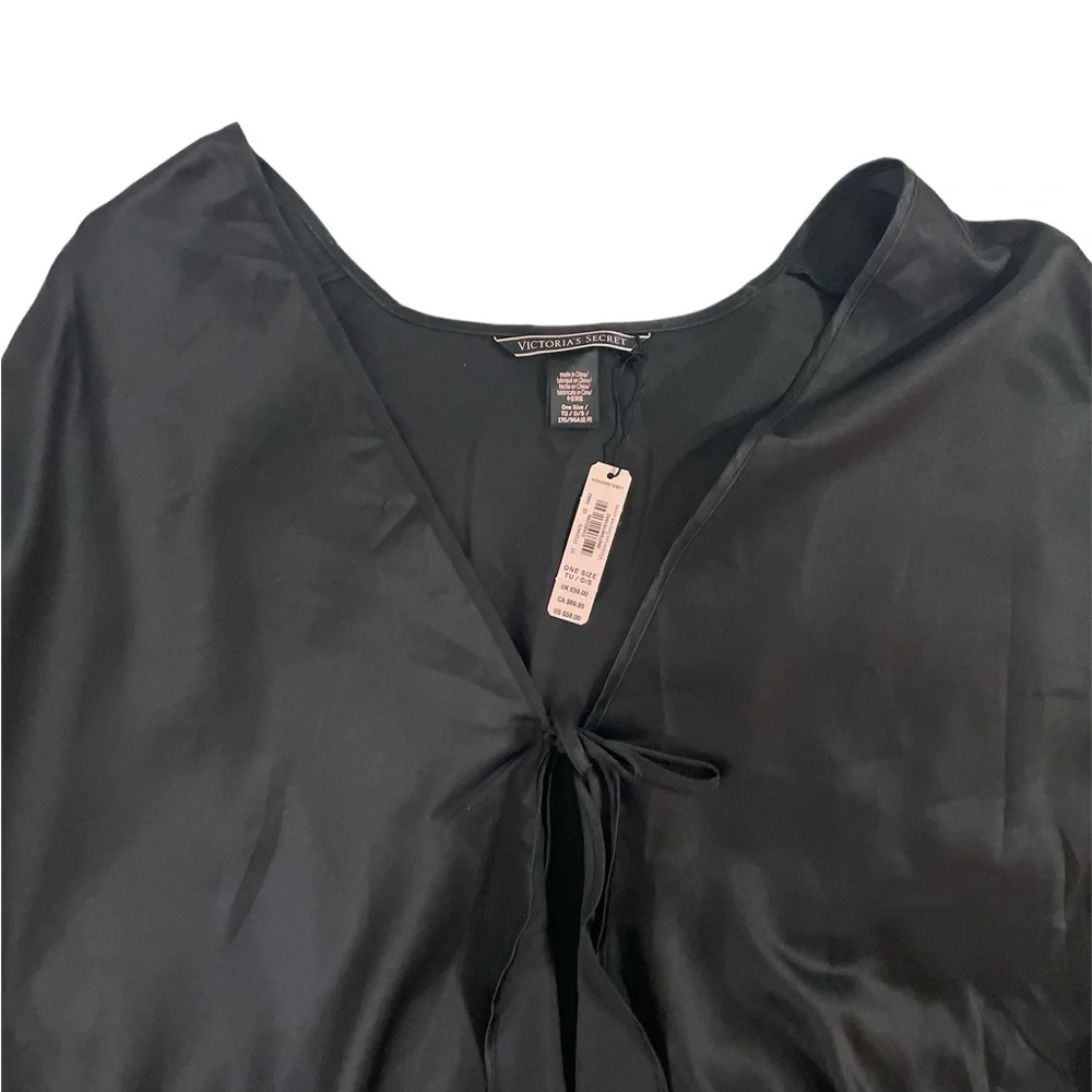 Victoria’s Secret black satin ruffle tie front short bath robe NWT one size